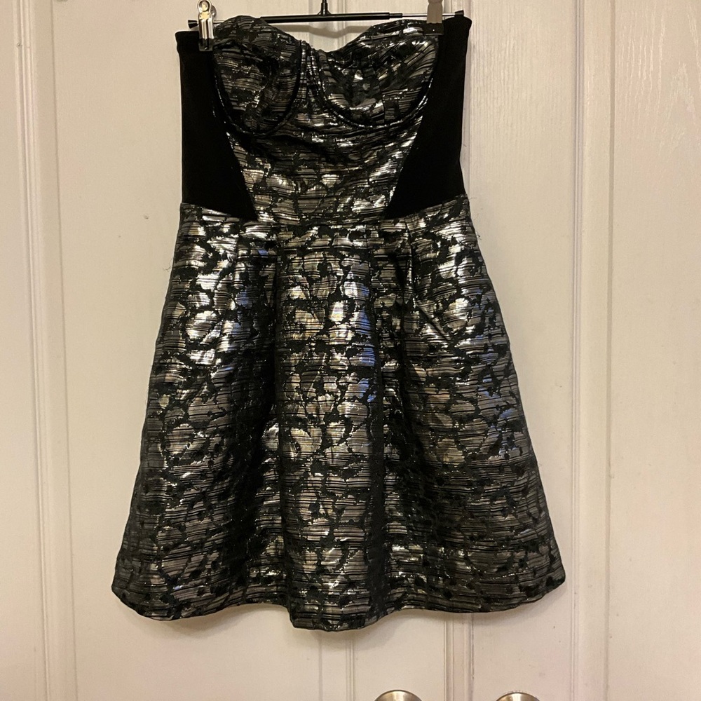 Bebe Black Metallic Bustier-Style Zippered Garment